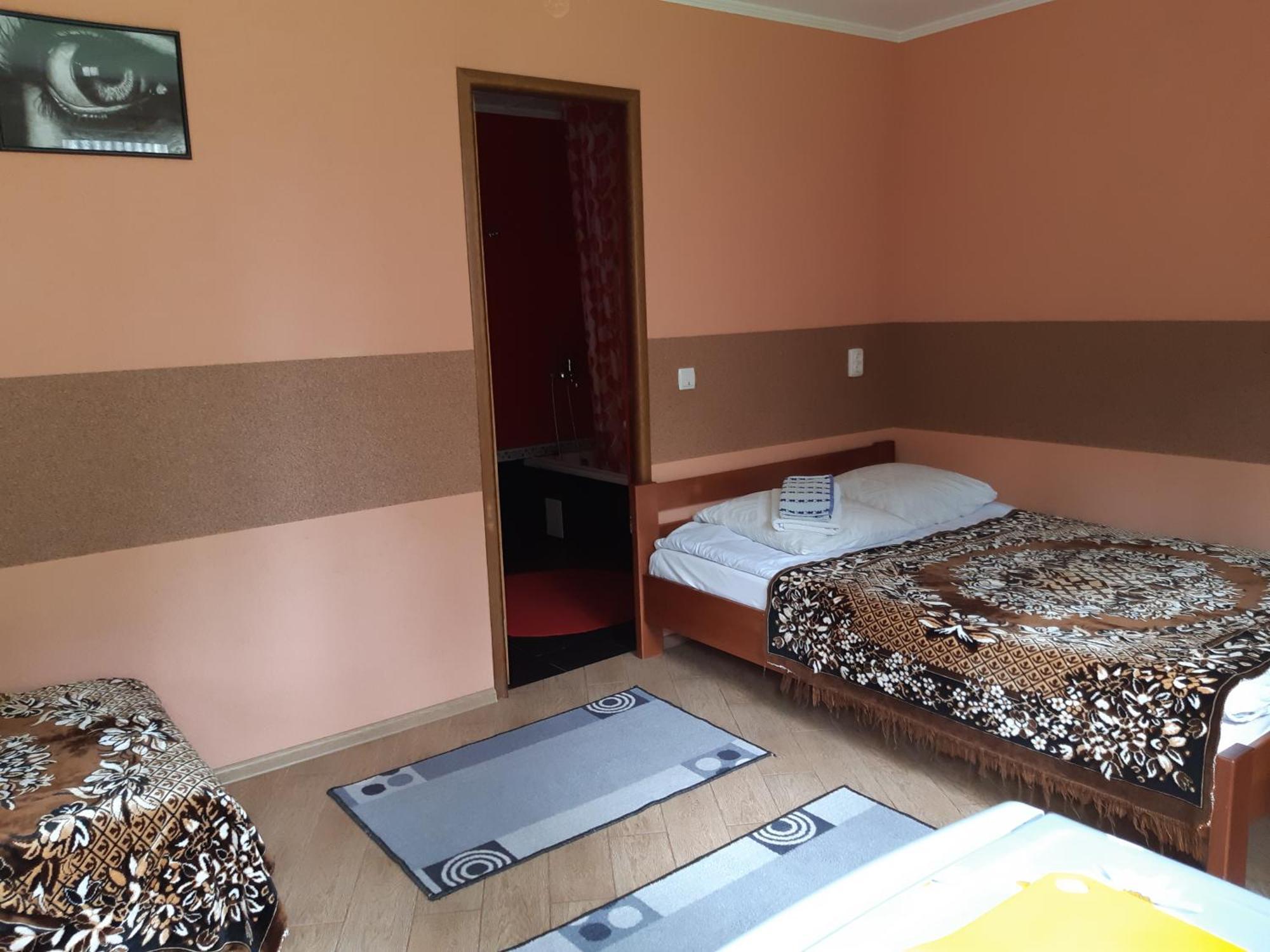 Dacha Podobovets 127 Hotel Room photo